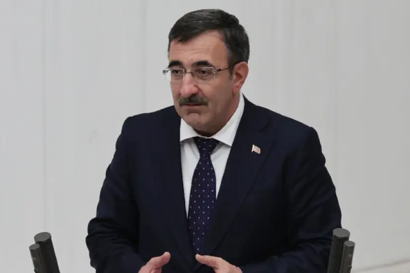 Cevdet Yılmaz: Yavaşlama dezenflasyonu destekliyor