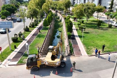 ASAT'tan Konyaaltı'nda kapsamlı kanal temizliği