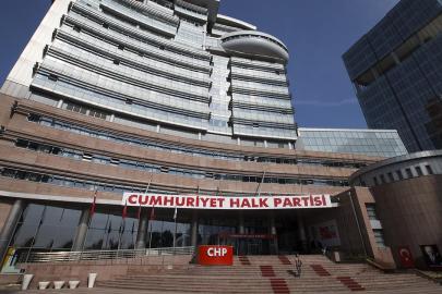 CHP'de 4 il başkanı görevden alındı