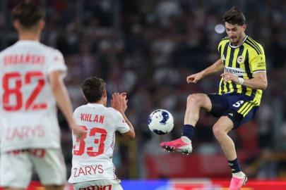 Fenerbahçe UEFA Şampiyonlar Ligi'nde 3. eleme turuna yükseldi
