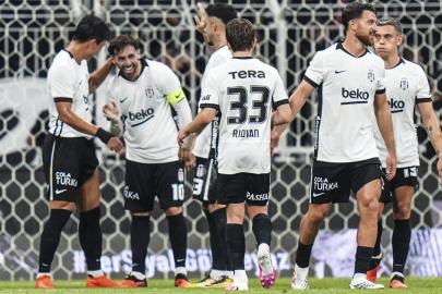 Beşiktaş tur kapısını araladı