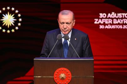 Cumhurbaşkanı Erdoğan: Bizi tanımak isteyenler Malazgirt'e, Çanakkale'ye baksın