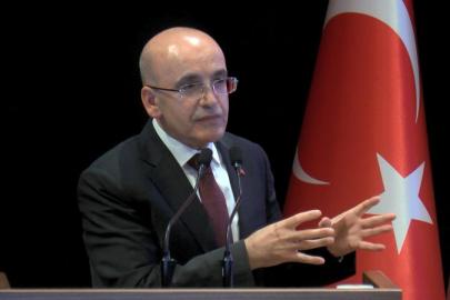 Şimşek: Hizmet enflasyonunda katılık azalıyor