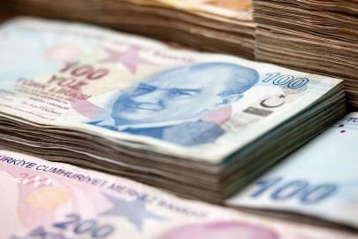 Türk lirasıyla dış ticaret 7 ayda 900 milyar lirayı aştı