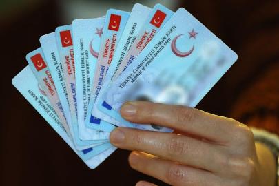 Yerli üretim hedefi: Kimlik ve pasaport çipleri Türkiye'de üretilecek